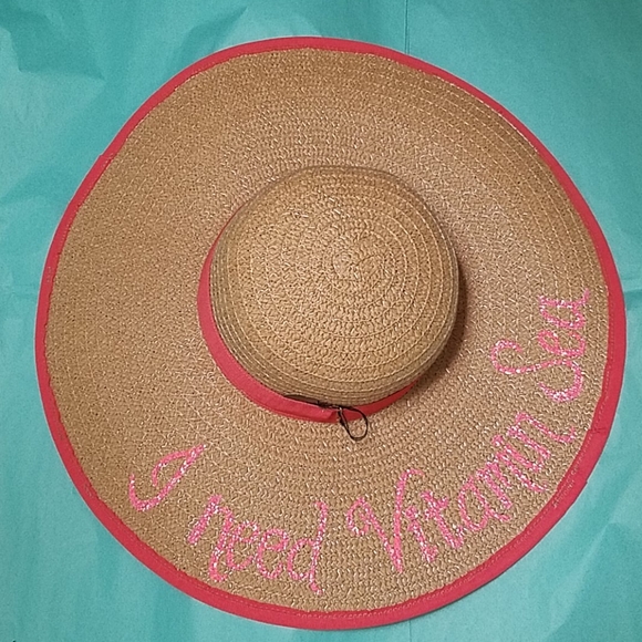 Floppy Beach Hat  *Bundle and save!* - Picture 1 of 9